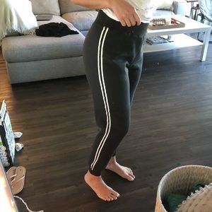 Spiritual Gangster joggers